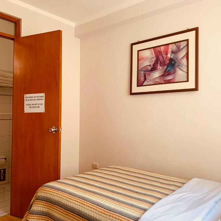 Hotel Silver - Standard Quadruple Room - 3
