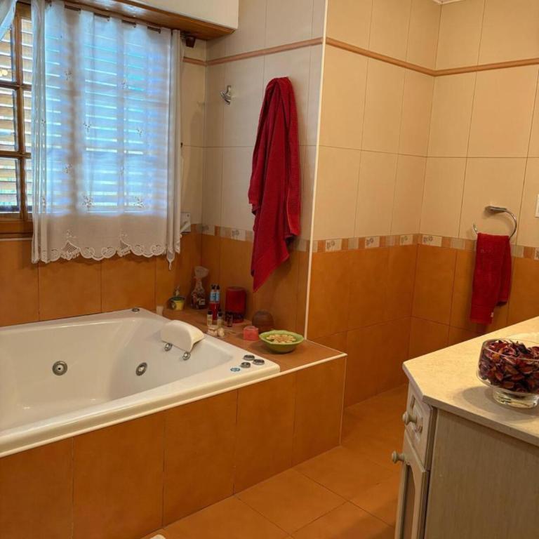 Mí house in Neuquén - Casa de 3 dormitorios - 26