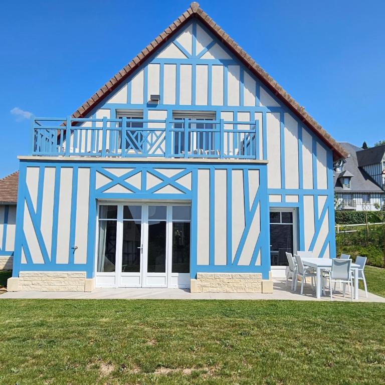 Superbe maison familiale, proche plage, 4 chambres - Villa - 11