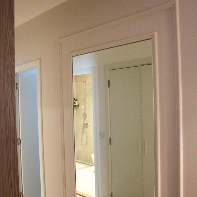 Luxurious 2BR Designer Apartment Near River & Park - Two-Bedroom Apartment - 19