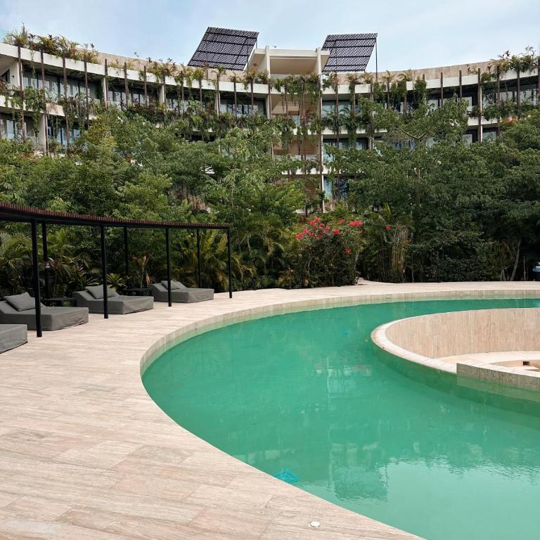 Mistiq, departamento con balcon y albercas con vistas impresionantes - One-Bedroom Apartment - 17
