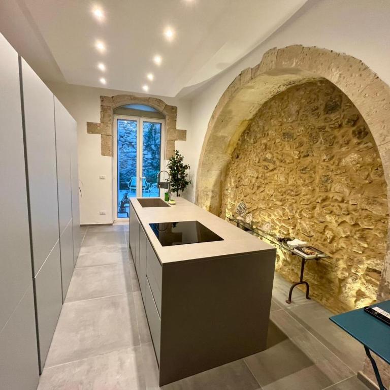 Casuzza Maria - Appartamento con 2 Camere da Letto - 12