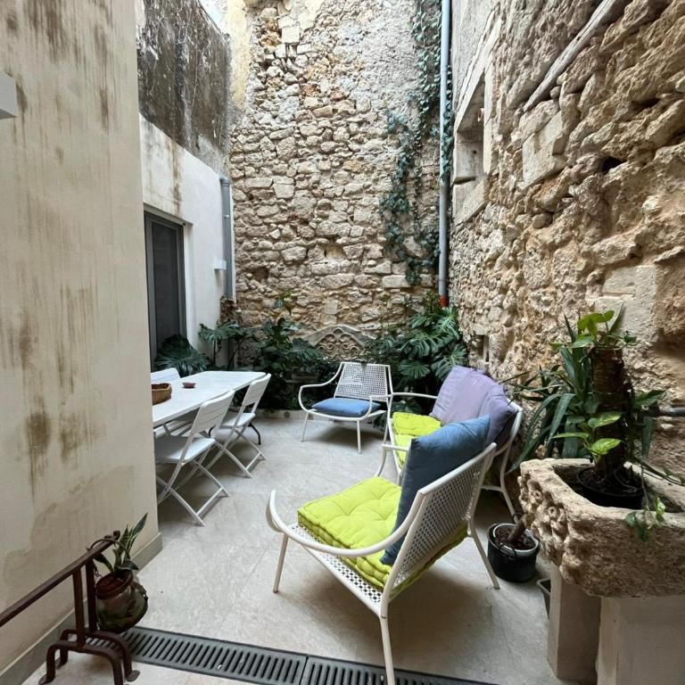 Casuzza Maria - Appartamento con 2 Camere da Letto - 6