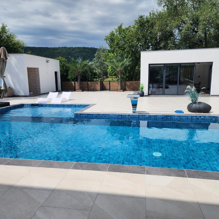 La Villa Luxury Home Bihac - Villa - 5