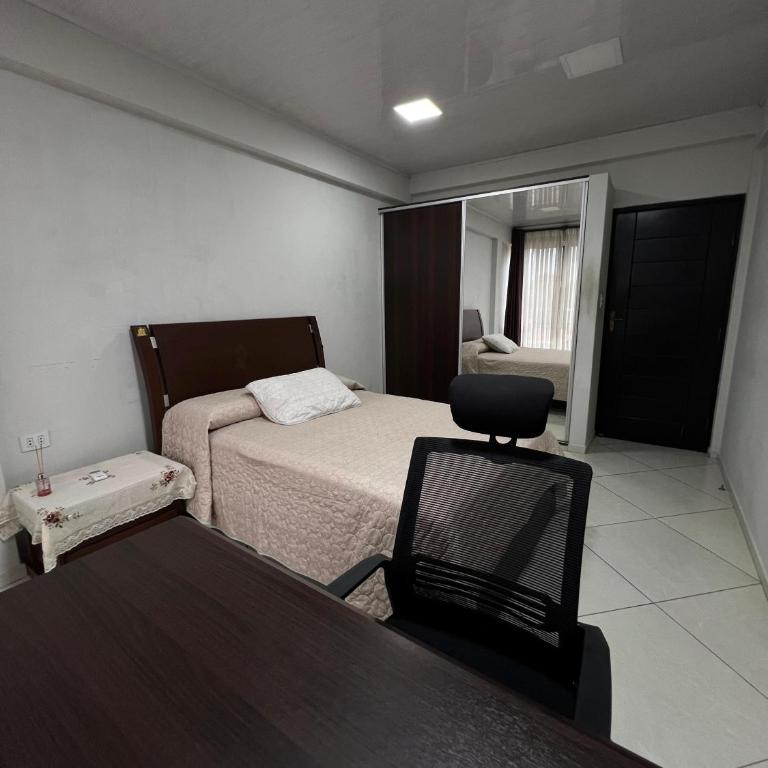 Casa linda y cómoda en SC - Four-Bedroom House - 19