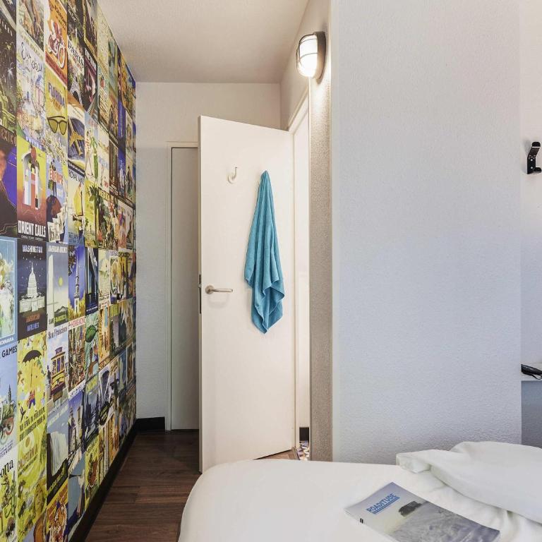 hotelF1 Metz Centre Devant les Ponts - Chambre Cabrio avec Salle de Bains Privative - 3