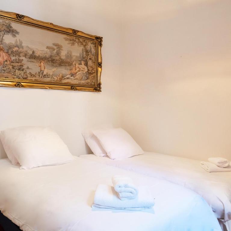 Appartement 100m2 d'élégance au sein d'un Château caché à 10min de Lyon - Appartement 3 Chambres Deluxe - 9