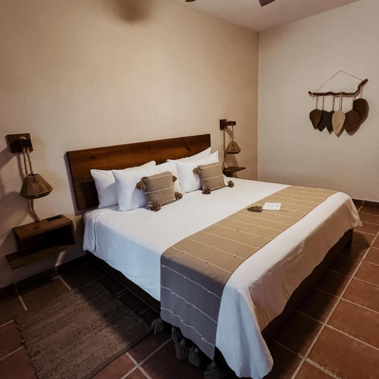 Hotel Casa Colibri - King Room with Sea View - 10
