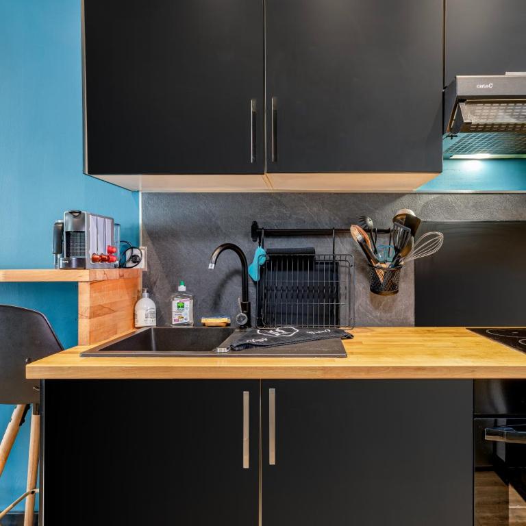 Le COSY STUDIO PROCHE PLAGE CLIMATISATION SUR PLACE - Studio - 24