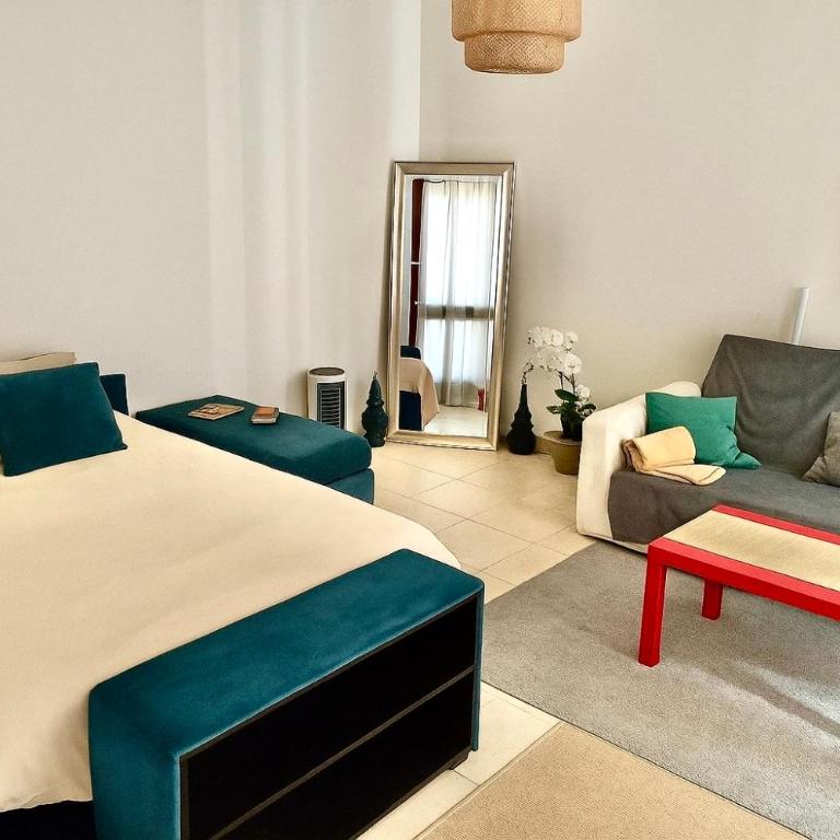 Appartement avec balcon, piscine et garage privé - Apartment mit 1 Schlafzimmer - 1