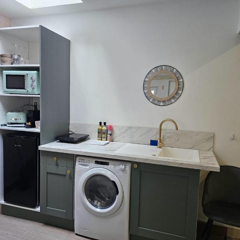 Cosy 50m2 moderne avec terrasse, spa et sauna communs, à 2 pas de la Place Dalton - Appartamento con 1 Camera da Letto - 22