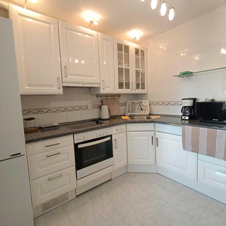 Apartamentos con piscina y vistas al mar-La Mata - Two-Bedroom Apartment - 13
