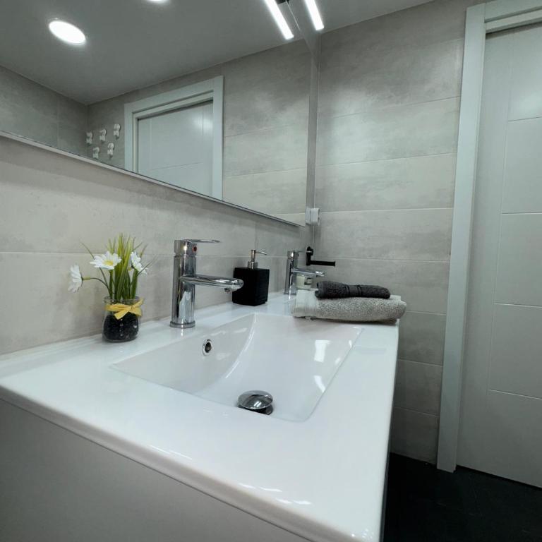 Grazaries 2 -Apartamento Playa Serena Roquetas- - Two-Bedroom Apartment with Terrace and Sea View - 22