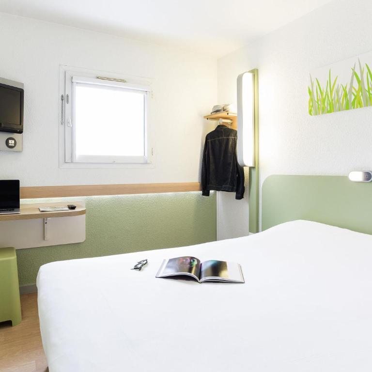 ibis Budget Pau Est - Chambre Lits Jumeaux - 1