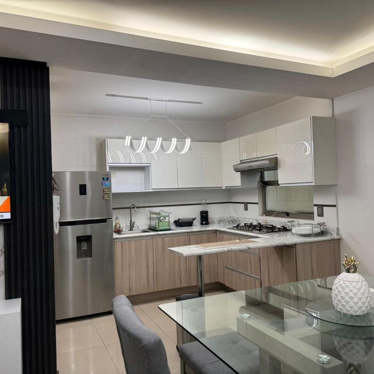 Departamento muy moderno cerca de foro Sol - Apartamento de 2 dormitorios - 1