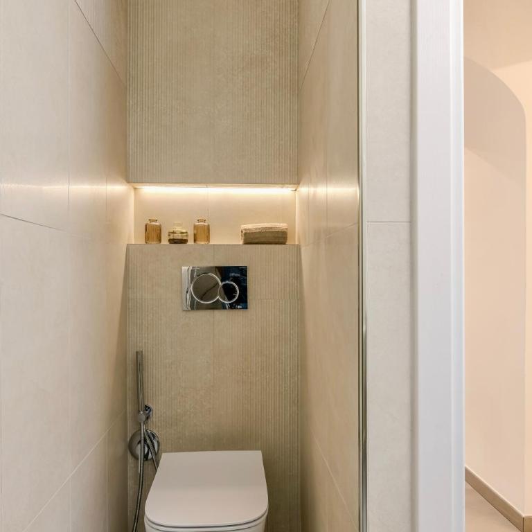 Colosseum 1 Min Design Apt with Private Courtyard - Appartamento con 1 Camera da Letto - 39