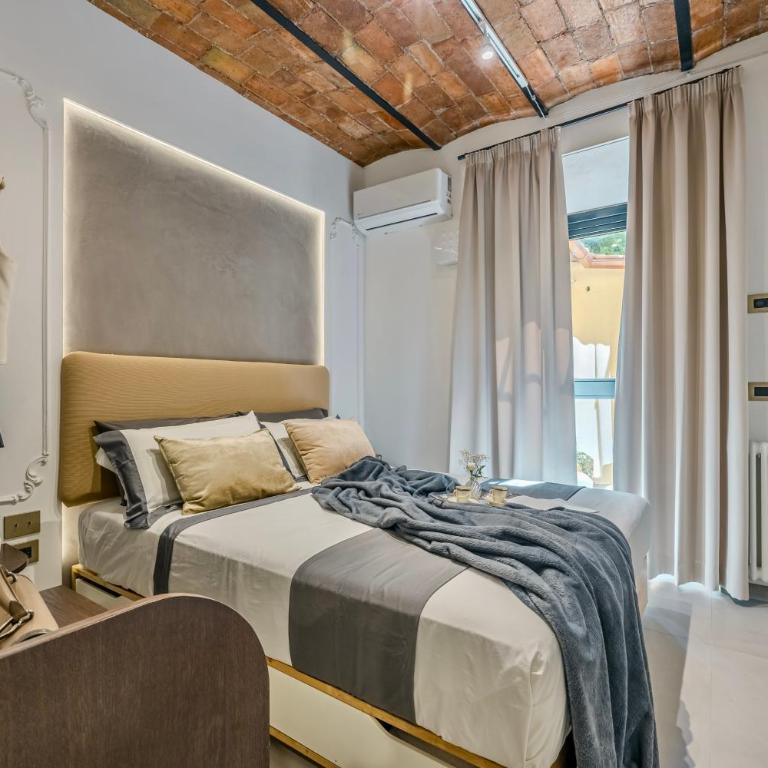 Colosseum 1 Min Design Apt with Private Courtyard - Appartamento con 1 Camera da Letto - 32