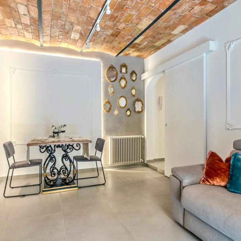 Colosseum 1 Min Design Apt with Private Courtyard - Appartamento con 1 Camera da Letto - 12