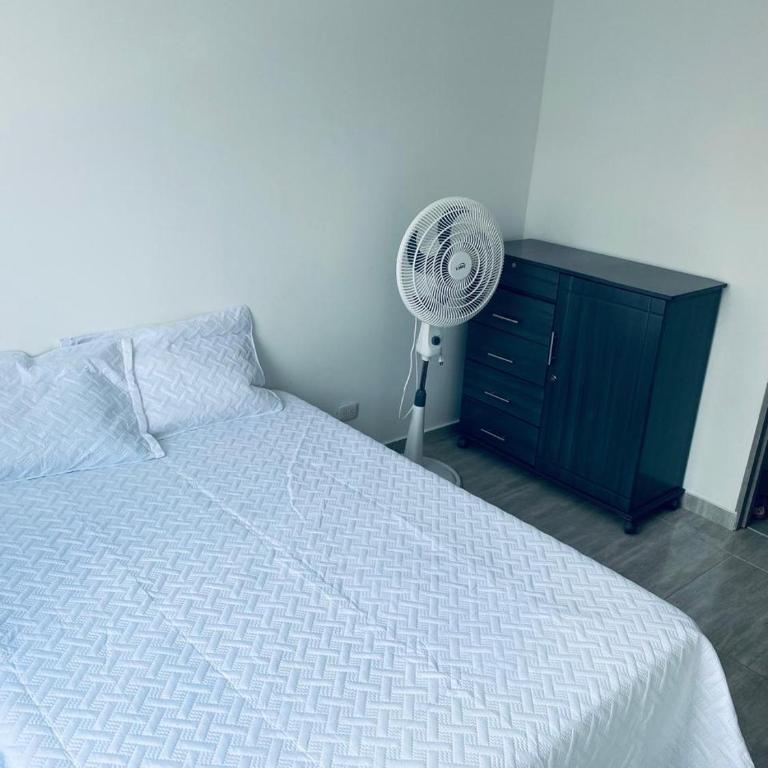 Apartamiento Ricaurte -Colombia - One-Bedroom Apartment - 9