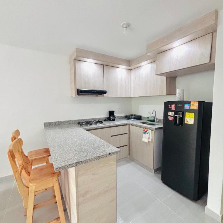 Apartamento en Ibagué 204 - Cantón militar Jaime Rooke - Three-Bedroom Apartment - 5