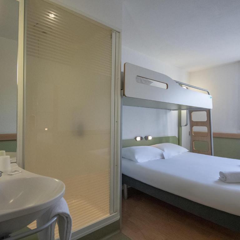 ibis budget Ajaccio - Chambre Triple - 3