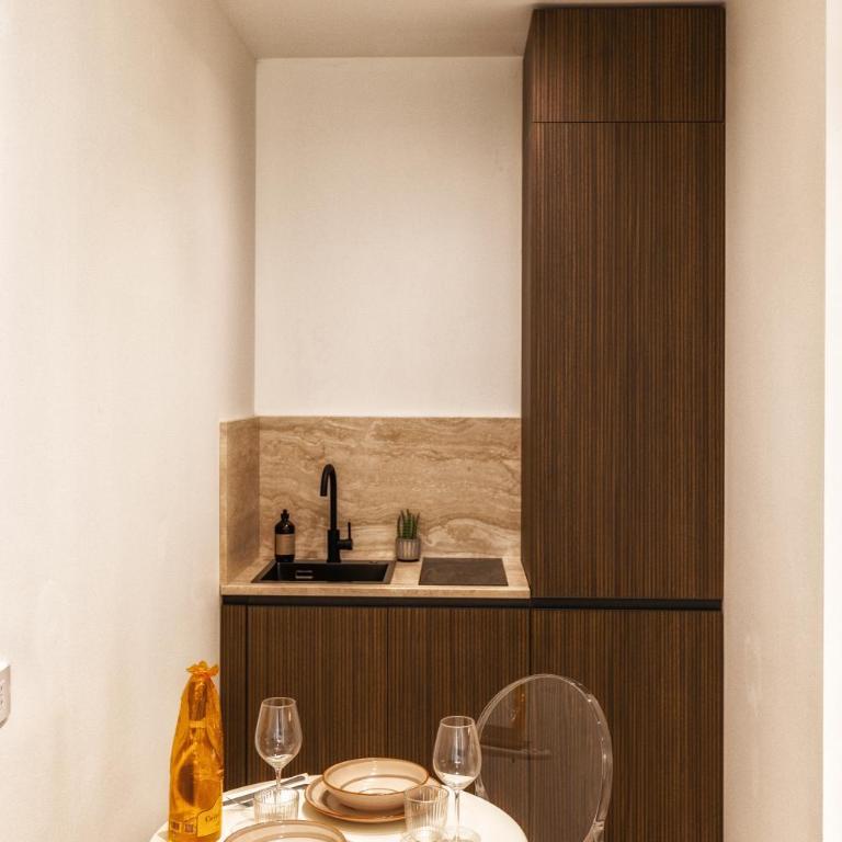 Valentino Rooms - Suite Familiare Deluxe - 10