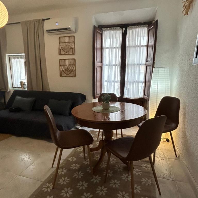 Private apartment in the Old Town "Center&Beach" - One-Bedroom Apartment with Balcony - 11