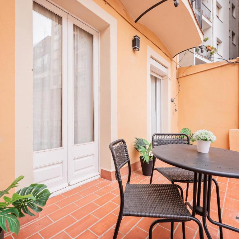 Sweett - Urgell Eixample - Two-Bedroom Apartment with Terrace - 4