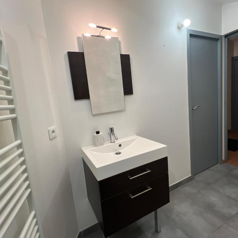 Spacious and cozy apartment - Appartement 1 Chambre - 7