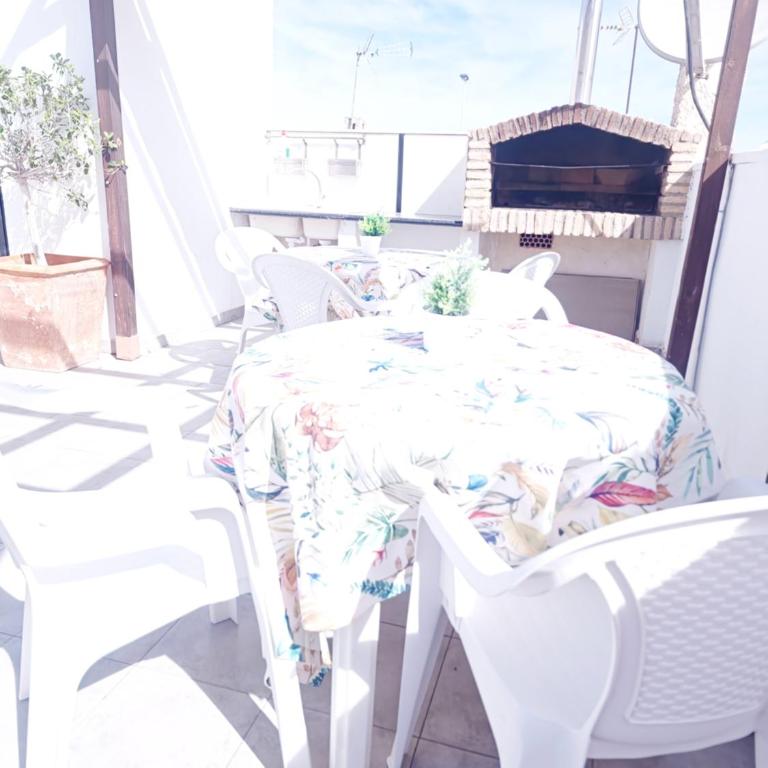 Casa ryli - Three-Bedroom House - 11