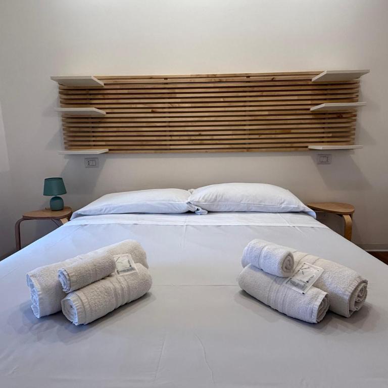 Casa Lidia - Two-Bedroom Apartment - 9