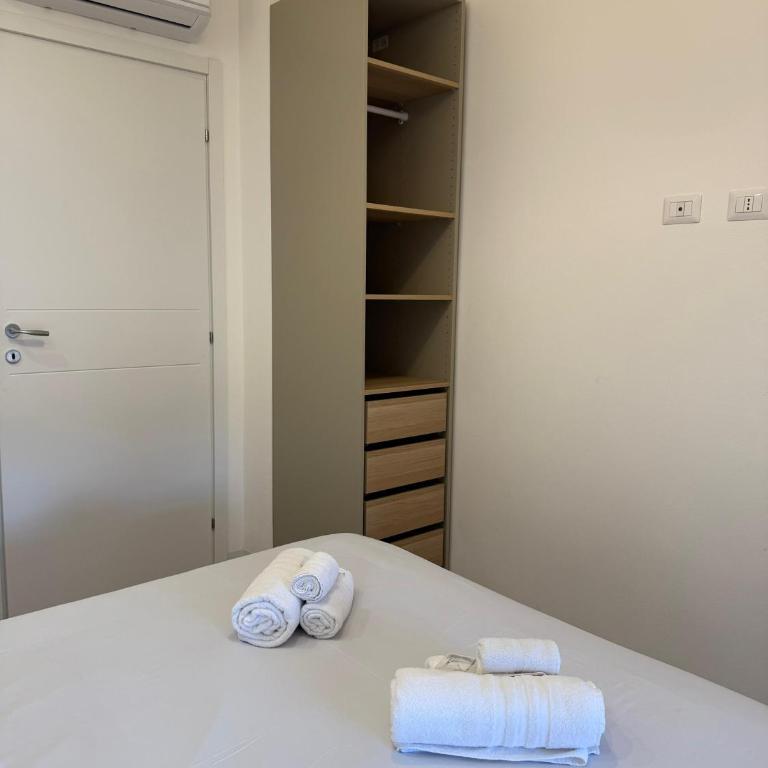 Casa Lidia - Two-Bedroom Apartment - 10