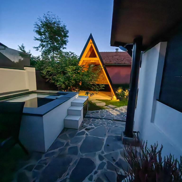 Garden Relax Bungalow "Deluxe Hotel Rooms, Pool, Parking" - Bungalov sa 1 Spavaćom Sobom - 39