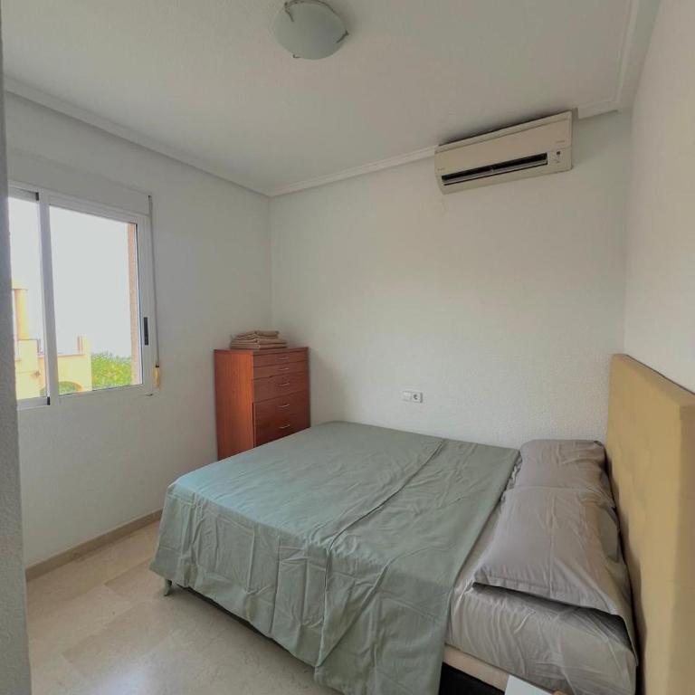 Roger's house frente al mar en Alicante - Three-Bedroom House - 20