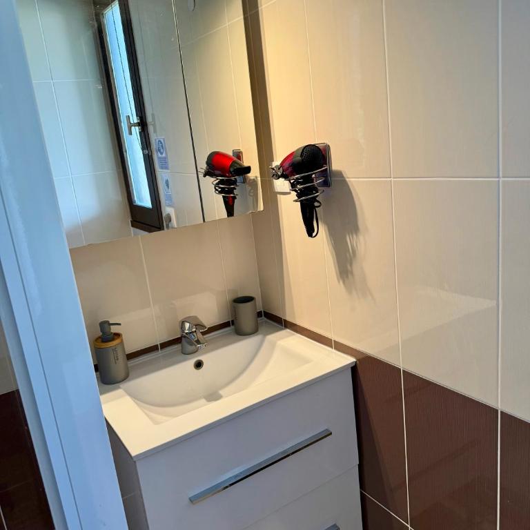 Le SAPET 4 couchages avec local a vélos - Appartement 2 Chambres - 9