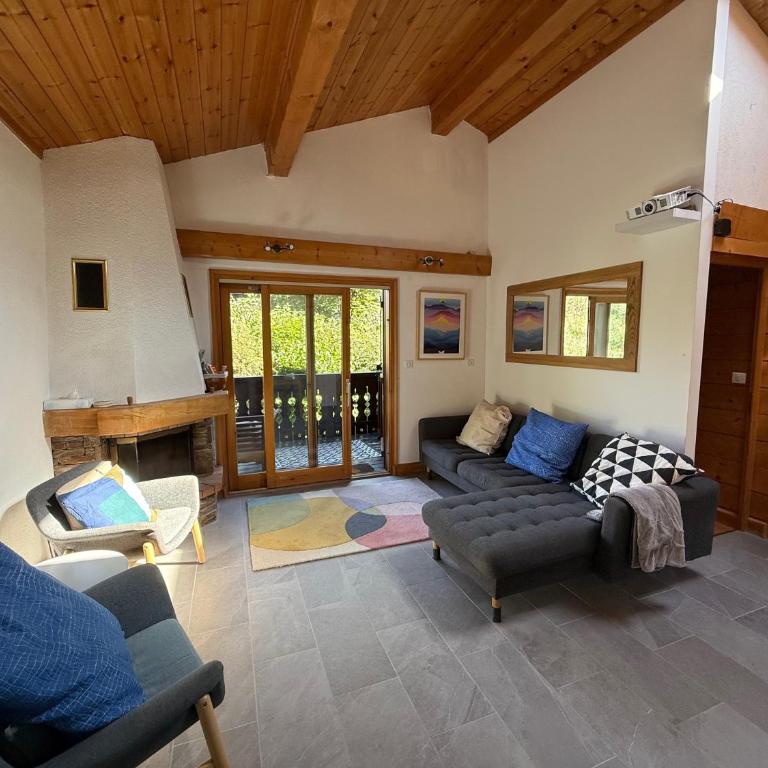 Chalet Kandahar - Piscine intérieure - Parc & Lac des Chavants - Escalade - Sentiers de Randonnée - Chalet Supérieur - 2