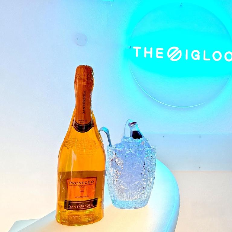 The Igloo Milano -Luxury Eclectic Suite - Jacuzzi - MilanoFlats - Chalet con 1 Camera da Letto - 5