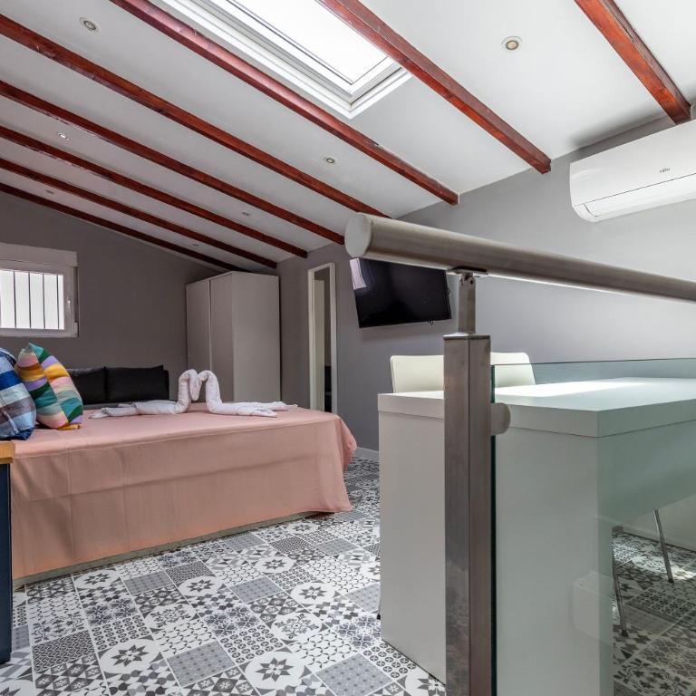 Townhouse near Plaza Castilla - Sahagún Apartment - Apartamento de 1 dormitorio - 6