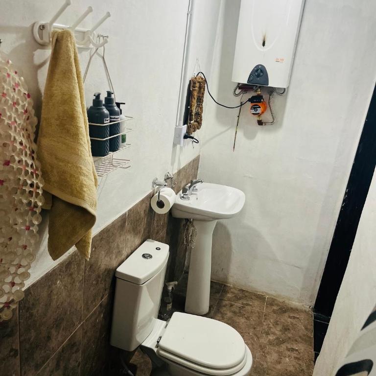 Pequeño depto, wifi, cochera, asador y cocina - Apartamento de 1 dormitorio - 21