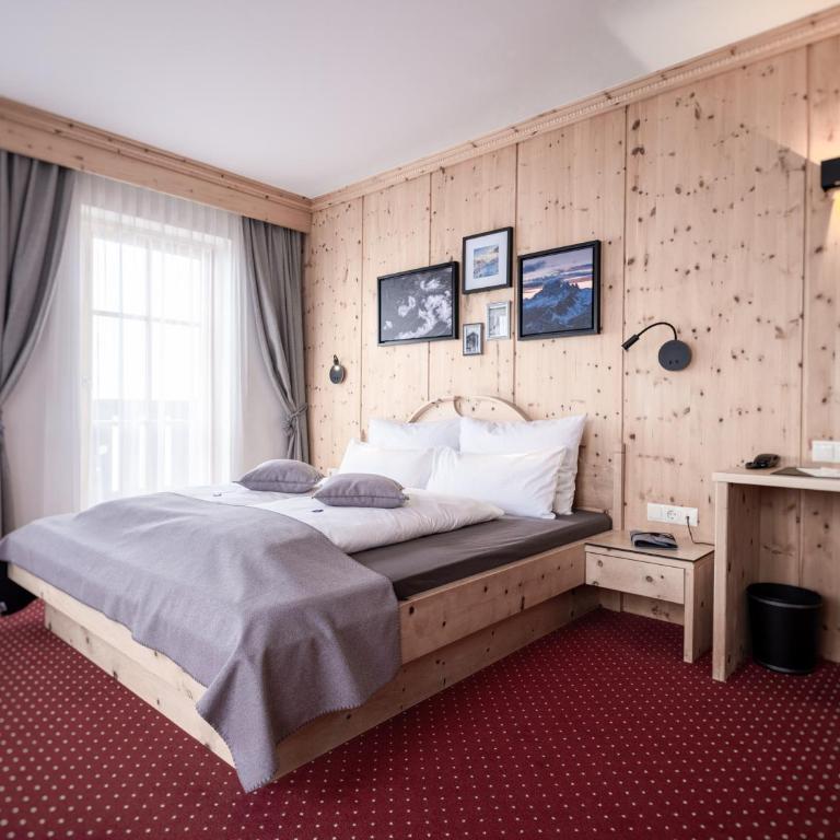 Hotel Silbertal by Alpeffect Hotels - Camera Matrimoniale Superior - 1
