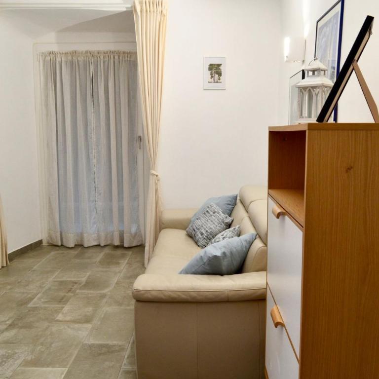 Caffaro Home - Appartamento con 2 Camere da Letto - 17