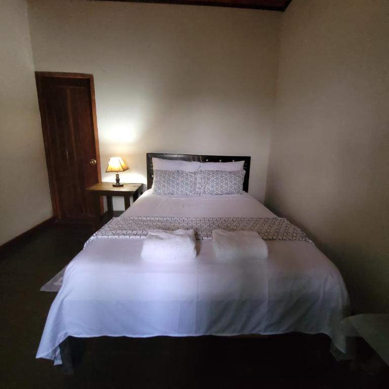 El Bullicio de la Cabaña - Two-Bedroom House - 30