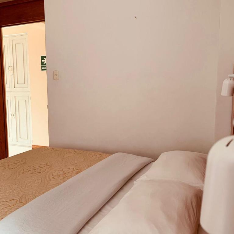 Hotel Silver - Family Room - 1