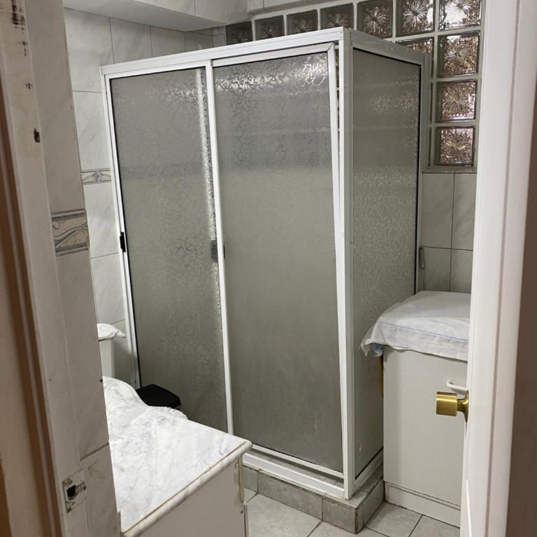 Alojamiento corporativo para grupos grandes Calama - Six-Bedroom House - 12