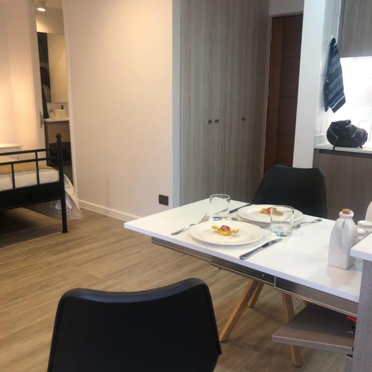 Studio 2 minutes from Ñuñoa Metro in the best neighborhood - One-Bedroom Apartment - 40