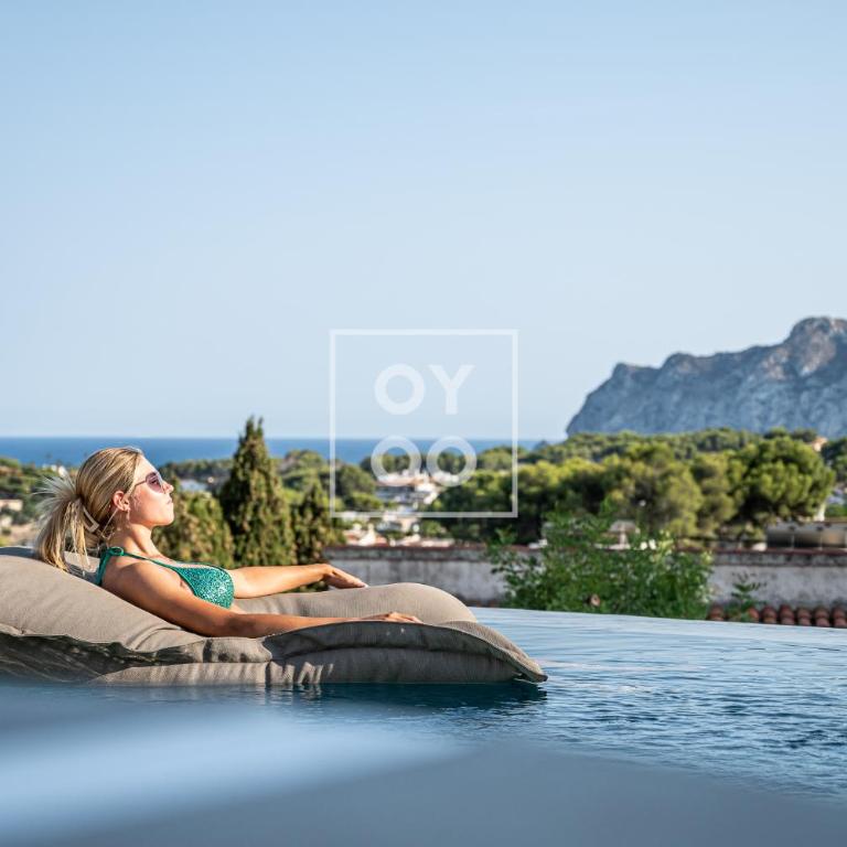 Villa Mar y Monte, saltwater pool, sea and mountain views, by OYOOSTAYS - Casa Vacacional de 3 dormitorios - 24