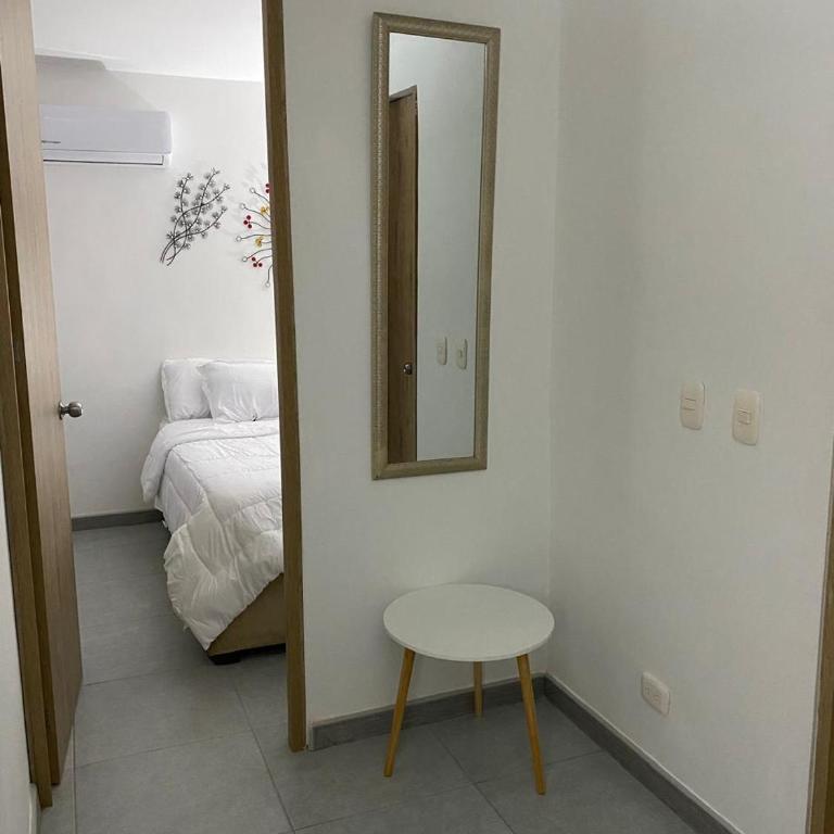 Cartagena, brisa, mar y atardecer, tu rincón acogedor cerca de todo - Two-Bedroom Apartment - 8