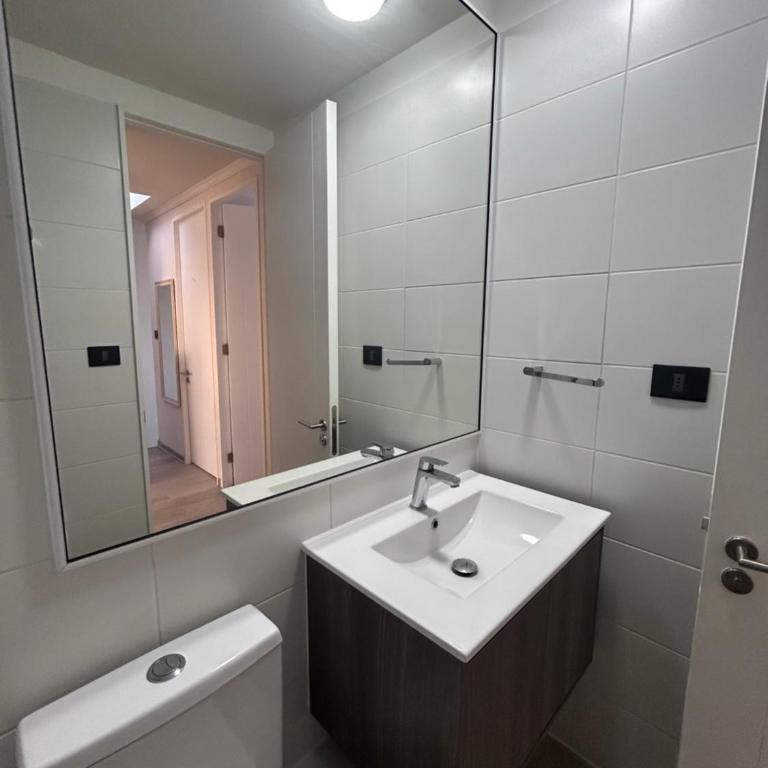 Casa elegante privada y moderna - Three-Bedroom House - 25