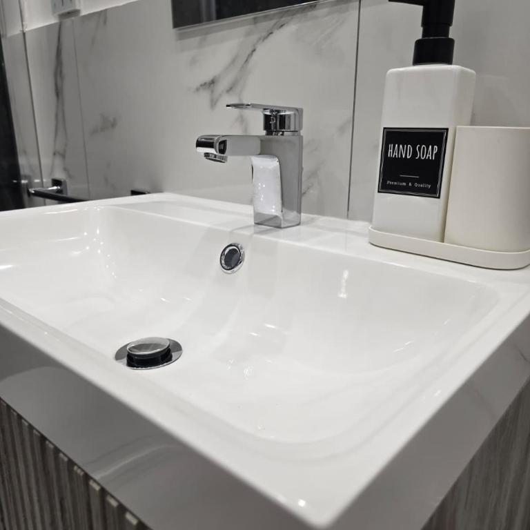 La Mantia Luxury Rooms - Camera Matrimoniale con Bagno Privato - 7