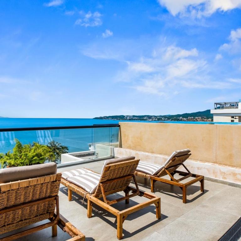 One block from the beach in Bucerias - Apartamento - 1